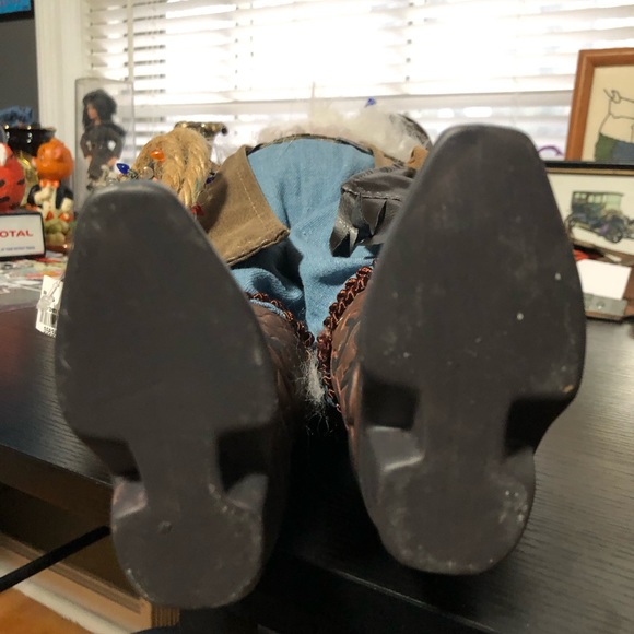 Cowboy Santa Figure - Picture 11 of 12